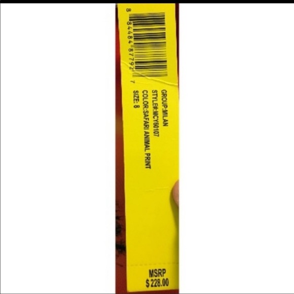 Catherine Melandrino printed scuba sheath dress. - Picture 3 of 3